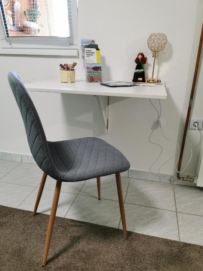 Studio Apartman Krosna Perusic Ngoại thất bức ảnh